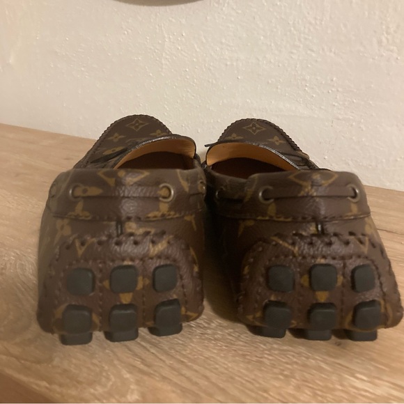 New, Authentic Louis Vuitton Monogrammed Driver Moccasin Shoes 11.5 - Picture 2 of 7